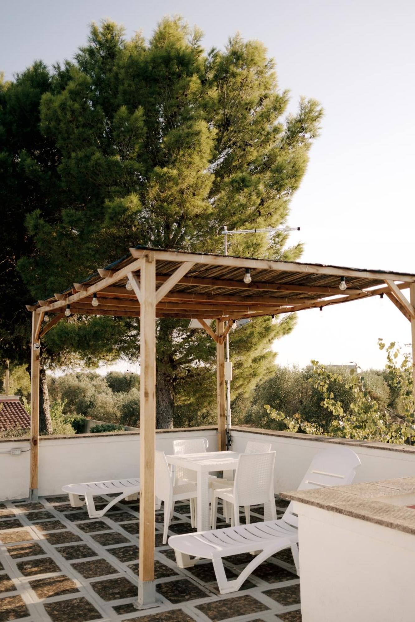 Casette Masseria La Camardia Sava Exterior photo